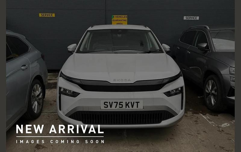 Used Skoda Enyaq iV SE L 150 kW (204 HP) 2025 Moon white metallic SUV