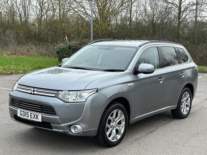 Used Mitsubishi Outlander P-HEV 2015 Grey Estate