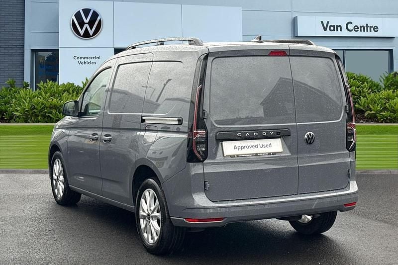 Used VW Caddy Pro 122 HP (89 kW) 2025 Grey MPV