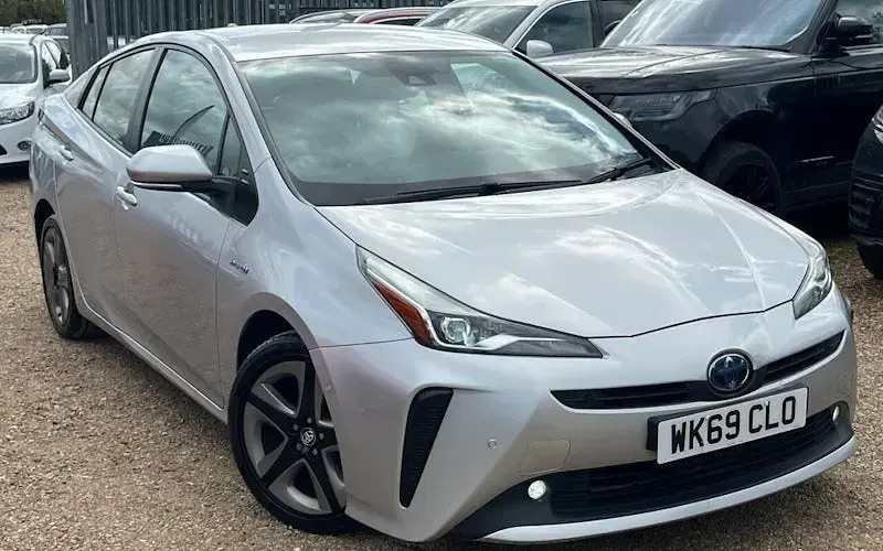 Used Toyota Prius 122 HP (89 kW) 2021 Hatchback