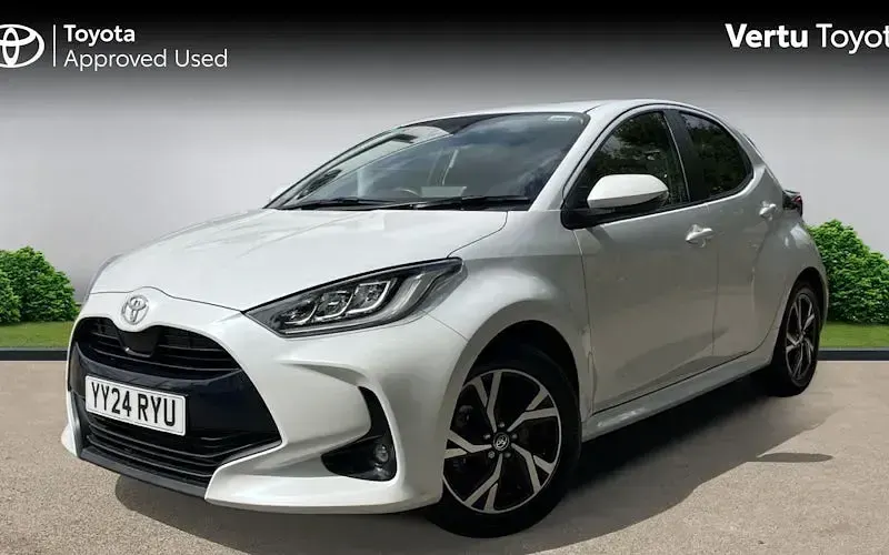 Used Toyota Yaris Design 116 HP (85 kW) 2026 Hatchback