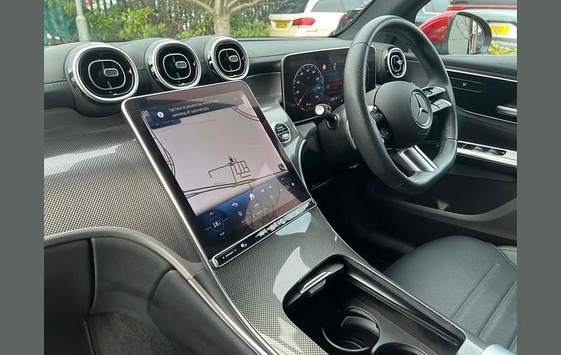 Used Mercedes GLC220 AMG line 194 HP (142 kW) 2023 Red SUV