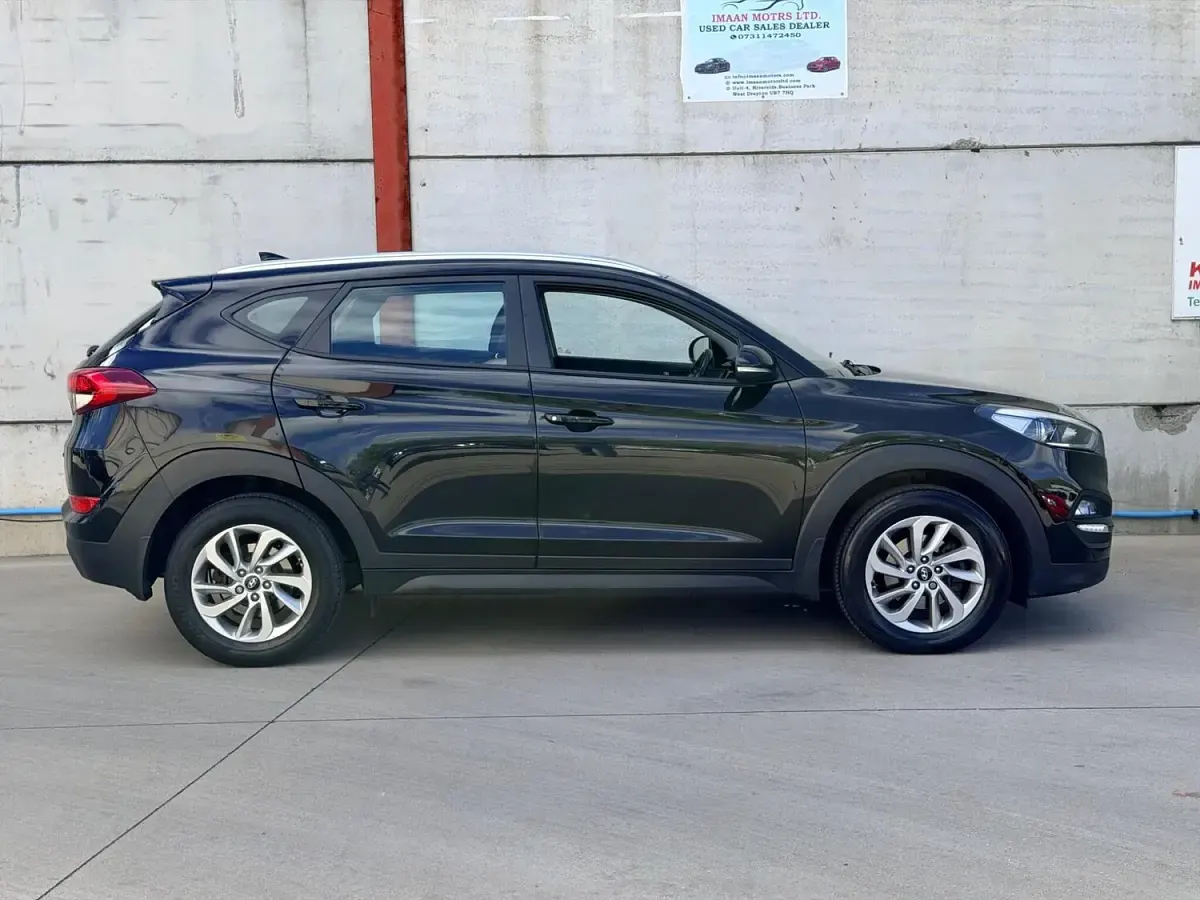 Used Hyundai Tucson SE 2016 Black SUV