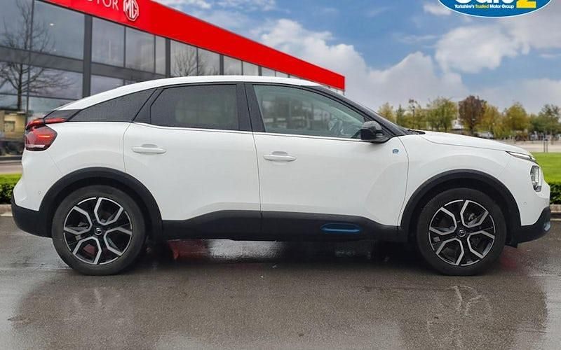 Used Citroën e-C4 Shine 100 kW (136 HP) 2023 Hatchback