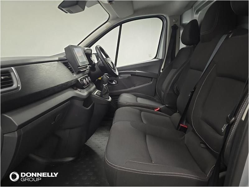 Used Renault Trafic 148 HP (108 kW) 2024 Grey