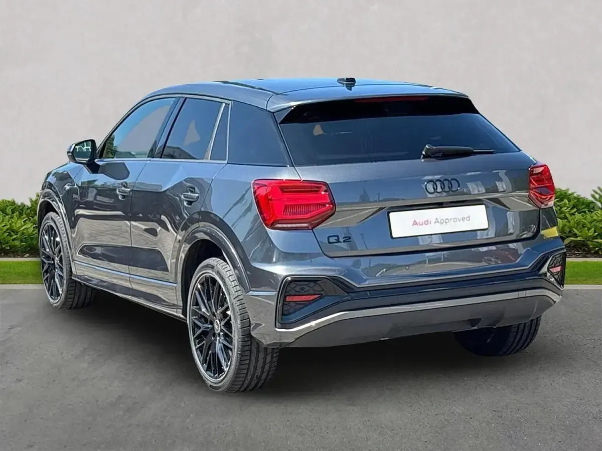 Used Audi Q2 Black Edition 150 HP (110 kW) 2026 Grey SUV