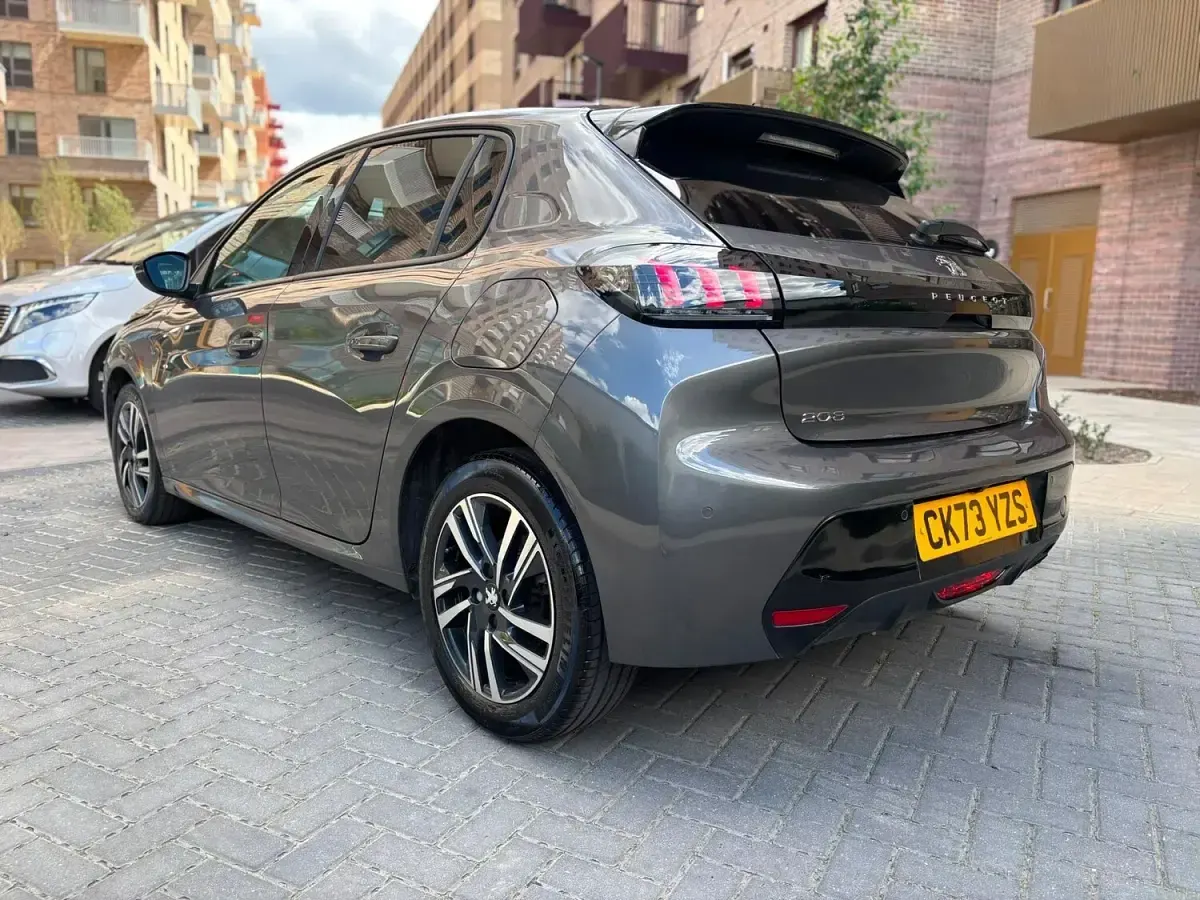 Used Peugeot 208 Allure+ 2023 Grey Hatchback
