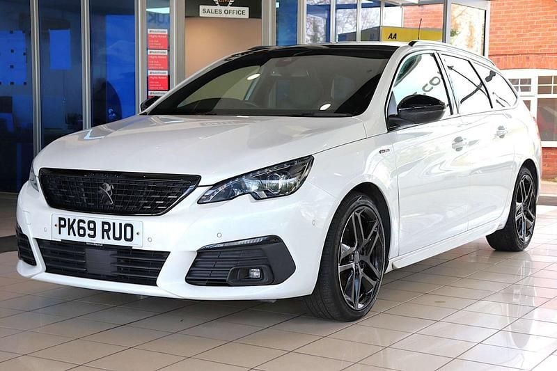 Used Peugeot 308 GT-line 2019 White Estate