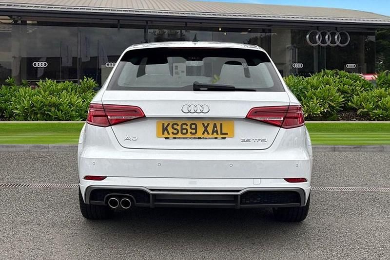Used Audi A3 Sportback S-Line 150 HP (110 kW) 2020 White Hatchback