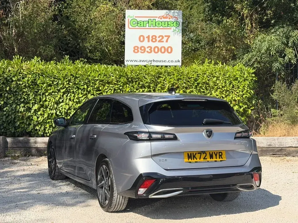 Used Peugeot 308 SW Allure Premium 130 HP (95 kW) 2022 Grey Estate
