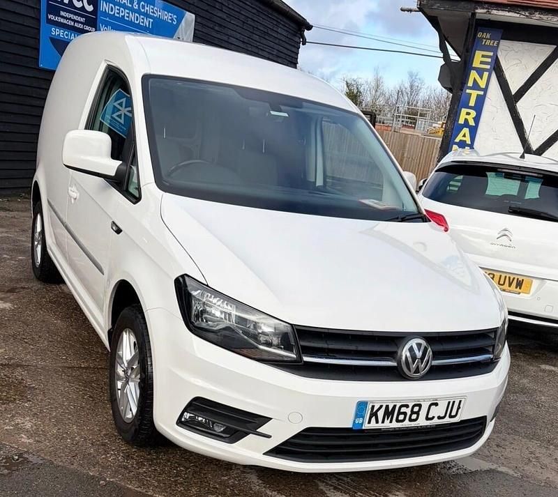Used VW Caddy Highline 102 HP (75 kW) 2018 White MPV