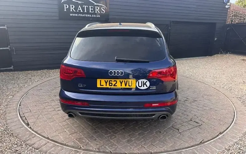 Used Audi Q7 S-line plus 245 HP (180 kW) 2013 Blue SUV