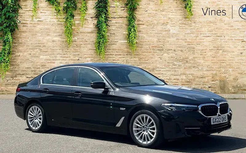 Used BMW 530e Sport Line 292 HP (214 kW) 2022 Sedan
