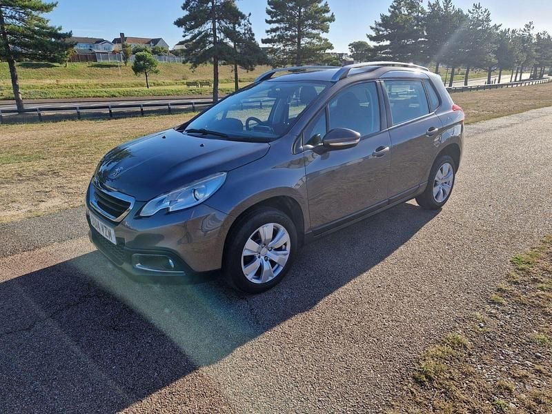 Grey Used 2014 Peugeot 2008 Active SUV | £4,295 (Good price) - Image 1/4