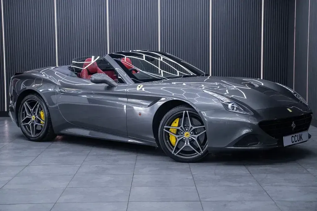 Used Ferrari California 560 HP (411 kW) 2017 Grey Cabriolet