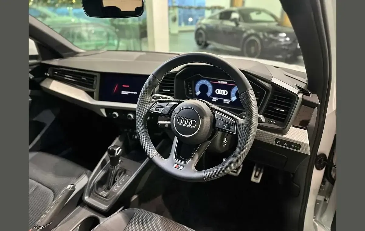 Used Audi A1 S-Line 113 HP (83 kW) 2025 White SUV