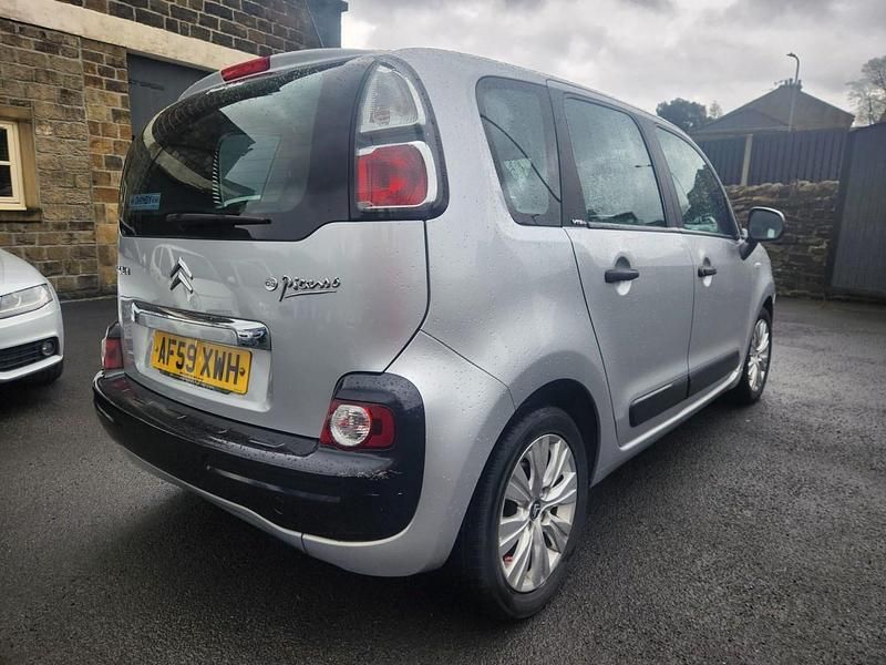 Used Citroën C3 Picasso VTR Sport 90 HP (66 kW) 2009 Silver MPV
