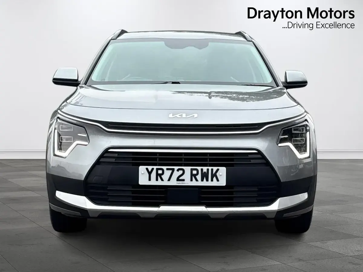 Used Kia Niro 139 HP (102 kW) 2022 Grey SUV