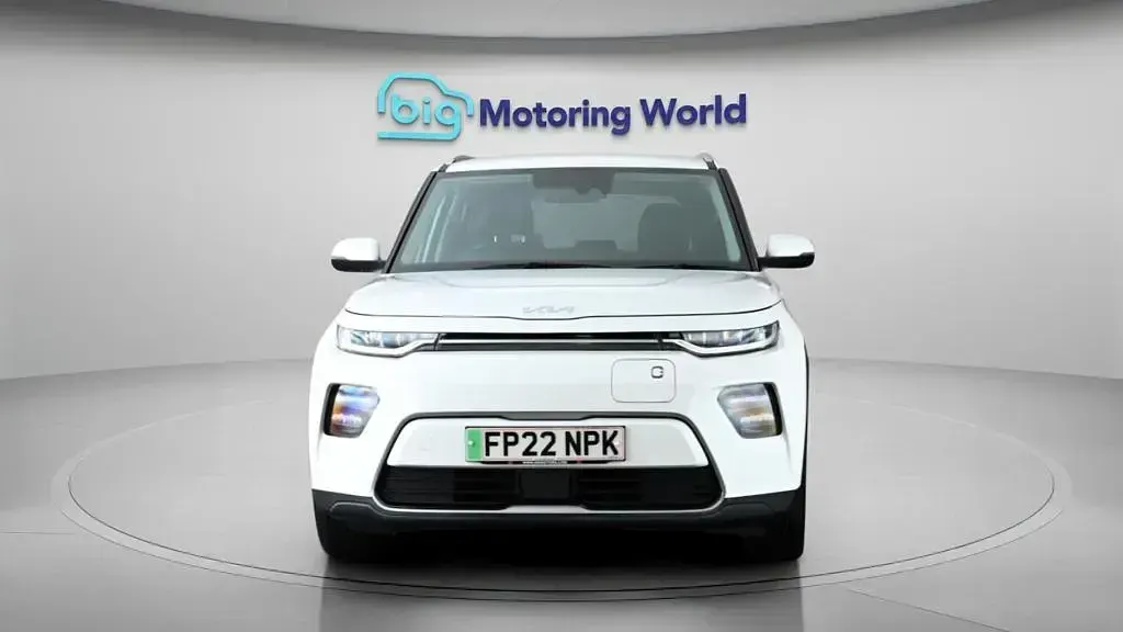 Used Kia Soul EV 147 kW (201 HP) 2022 SUV