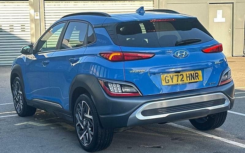 Used Hyundai Kona Premium 141 HP (103 kW) 2022 Blue SUV