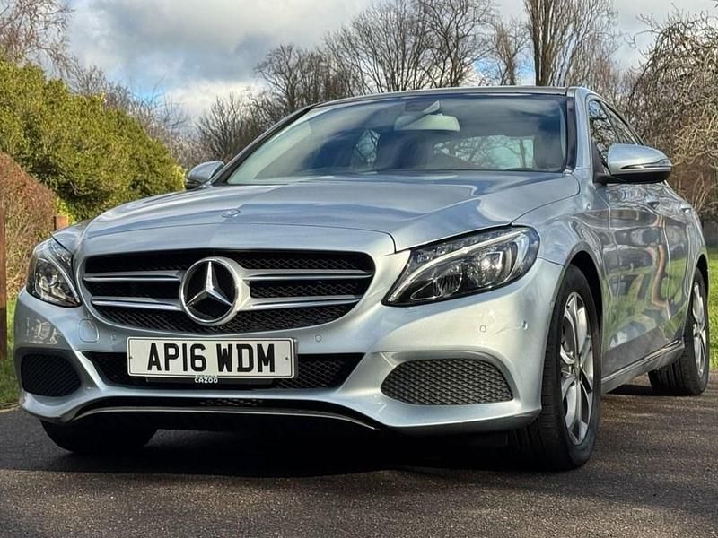 Used Mercedes C220 Premium 170 HP (125 kW) 2016 Silver Sedan