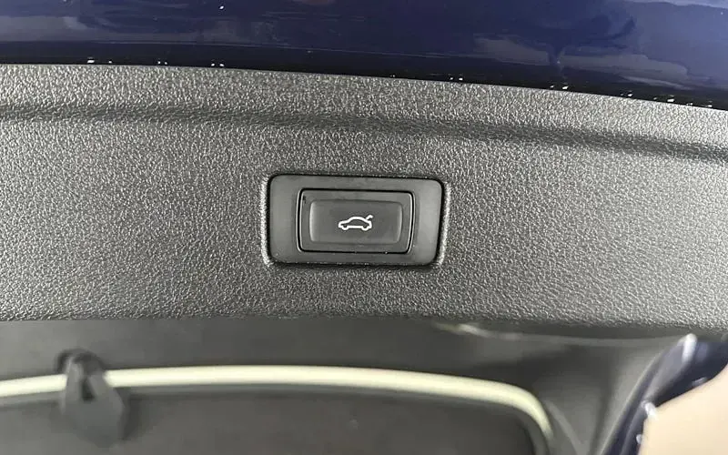 Used Audi A5 Sportback S-Line 190 HP (139 kW) 2019 Blue Hatchback