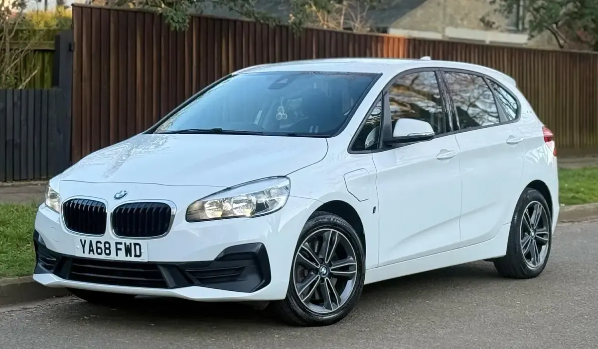 Used BMW 225 Active Tourer Sport Line 2019 White MPV