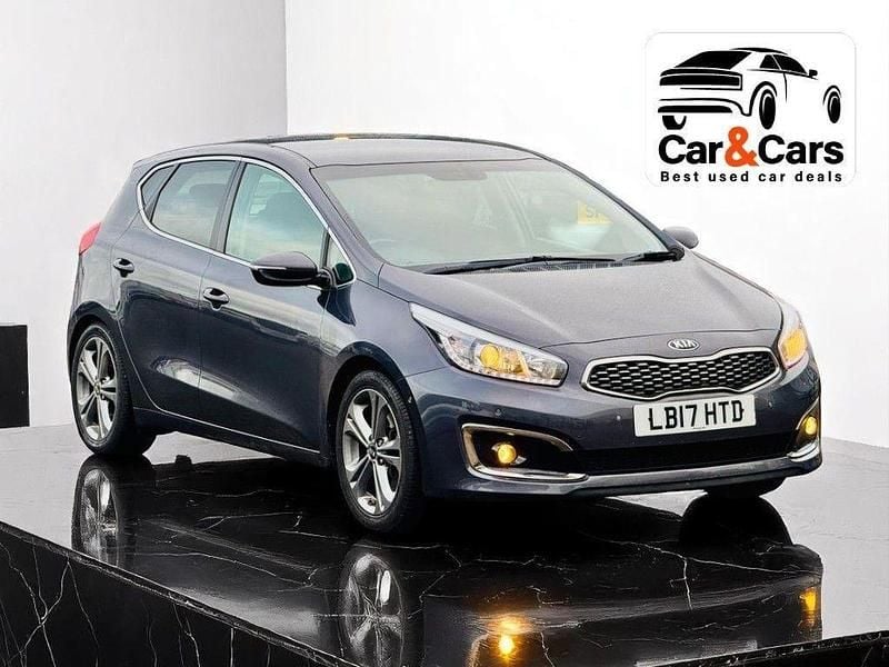 Silver Used 2017 Kia Ceed Hatchback | £8,500 (A bit pricey) - Image 1/4