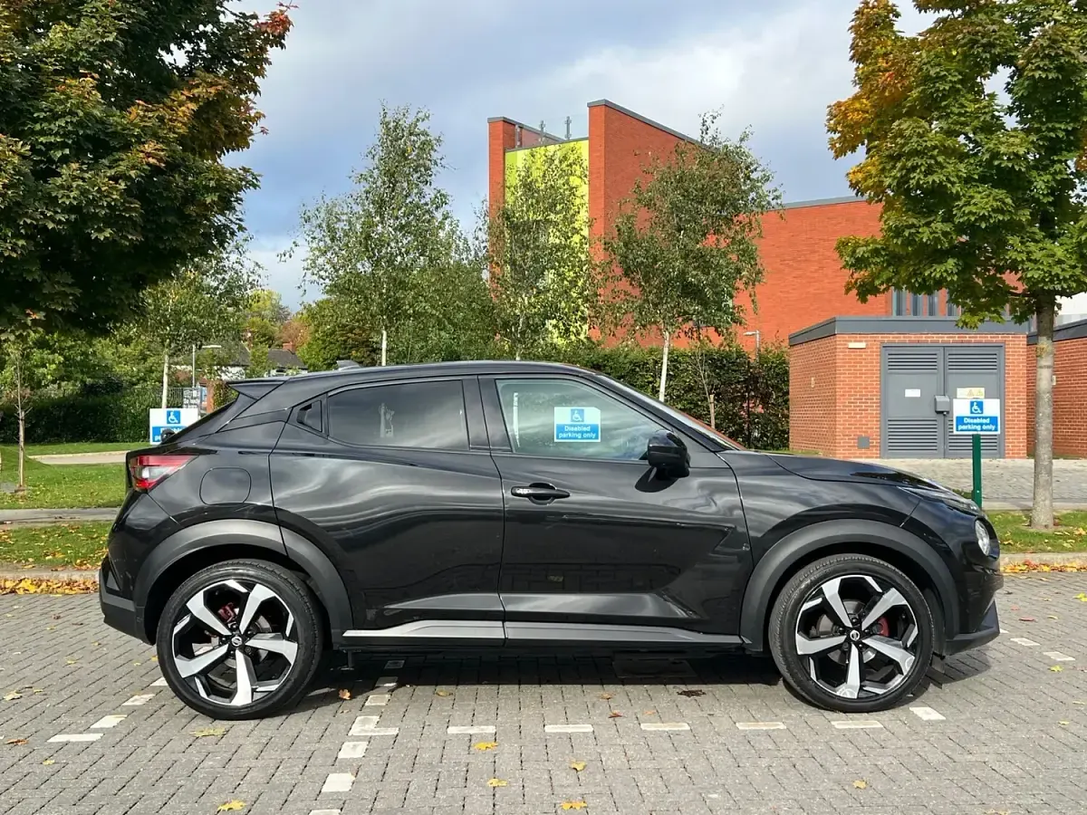 Used Nissan Juke Tekna 2020 Black SUV