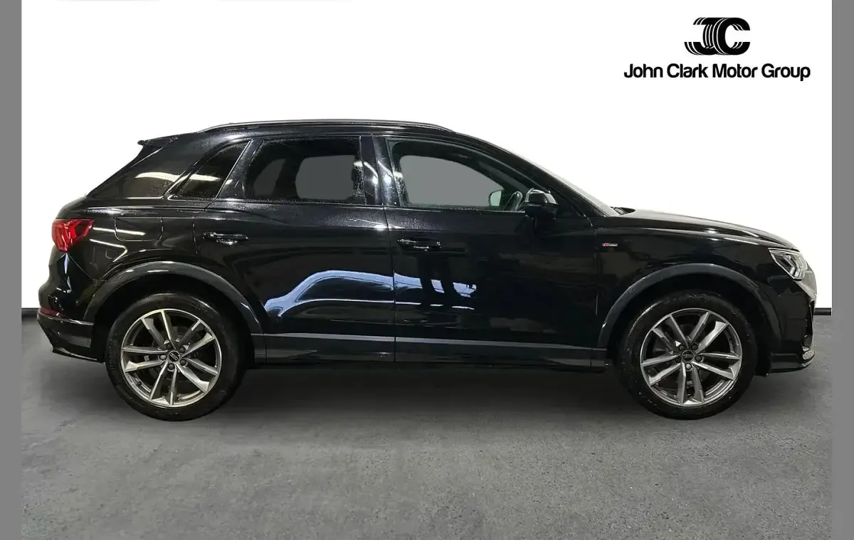 Used Audi Q3 Black Edition 150 HP (110 kW) 2022 Black SUV