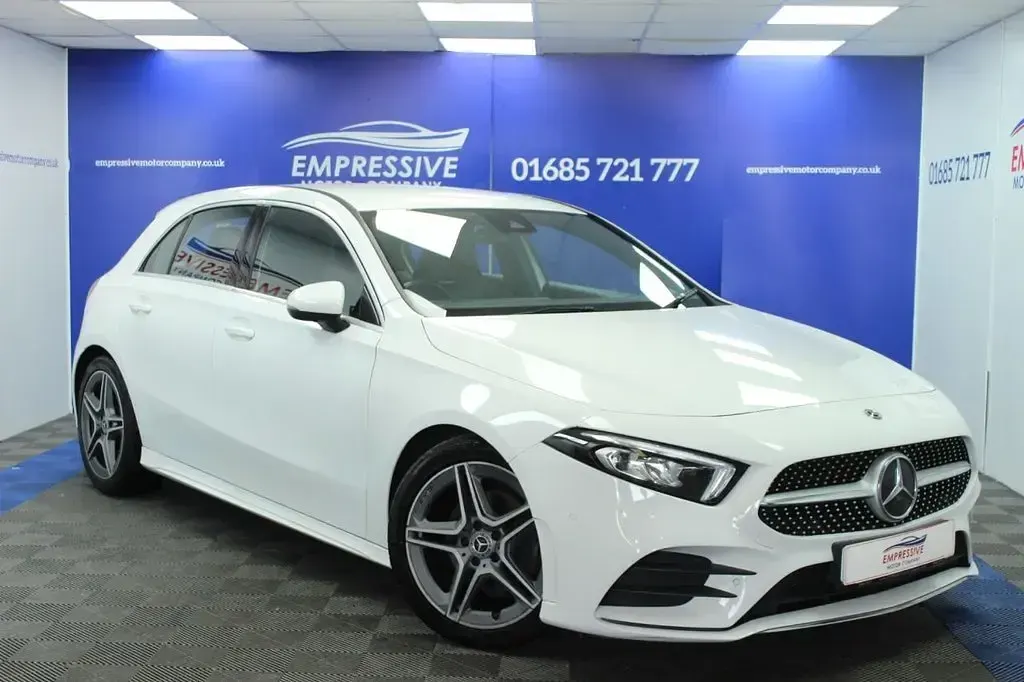 Used Mercedes A200 Executive 160 HP (117 kW) 2018 White Hatchback