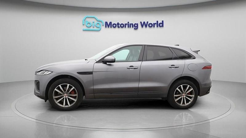 Used Jaguar F-Pace R-Dynamic 404 HP (297 kW) 2022 Grey SUV