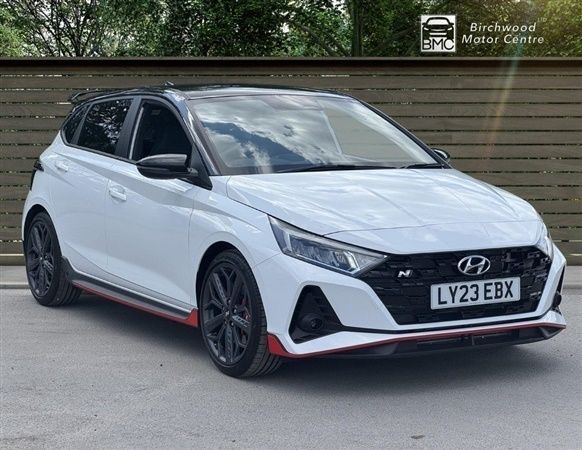 White Used 2023 Hyundai i20 Hatchback | £23,200 (Fair price) - Image 1/1