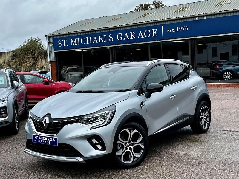 Black/grey Used 2023 Renault Captur Techno SUV | £18,495 (Fair price) - Image 1/4