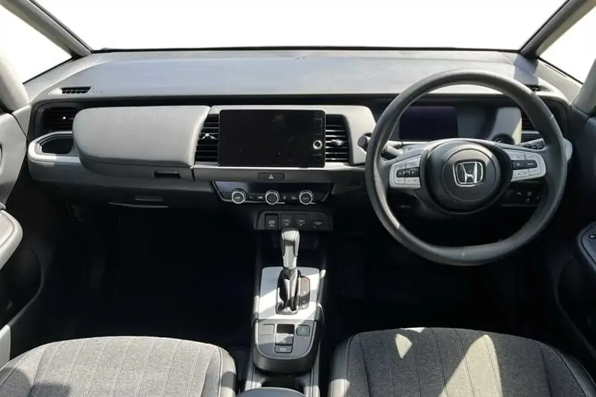 Used Honda Jazz Hybrid 109 HP (80 kW) 2022 Black Hatchback
