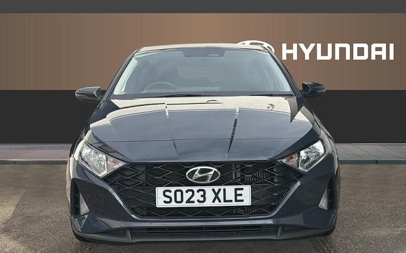 Used Hyundai i20 SE 101 HP (74 kW) 2023 Grey Hatchback