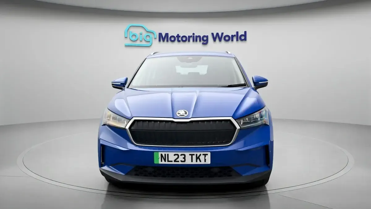 Used Skoda Enyaq iV 150 kW (204 HP) 2023 Blue SUV
