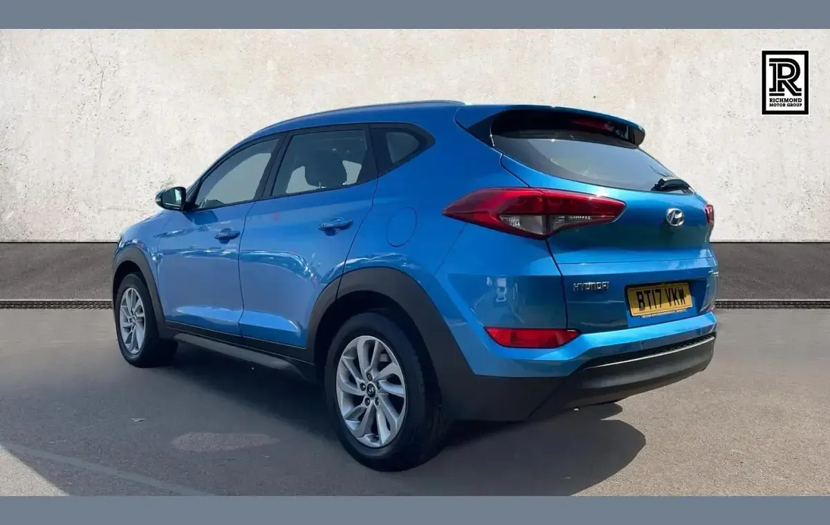 Used Hyundai Tucson SE 113 HP (83 kW) 2017 Blue SUV