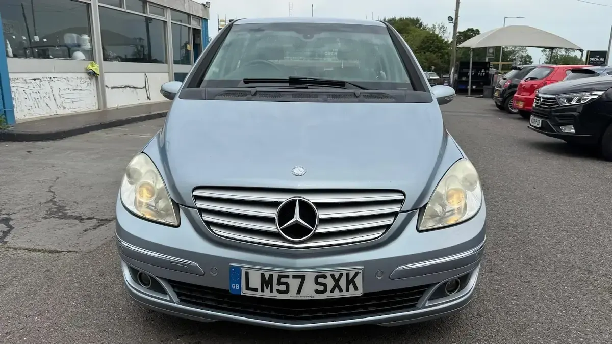 Used Mercedes B180 SE 2008 Blue MPV