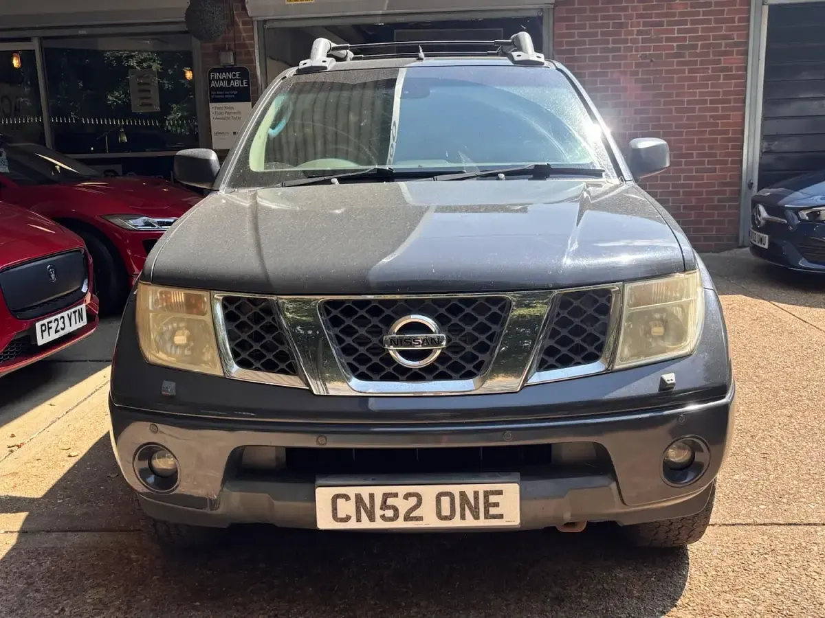 Used Nissan Navara 174 HP (127 kW) 2006 Grey Pickup