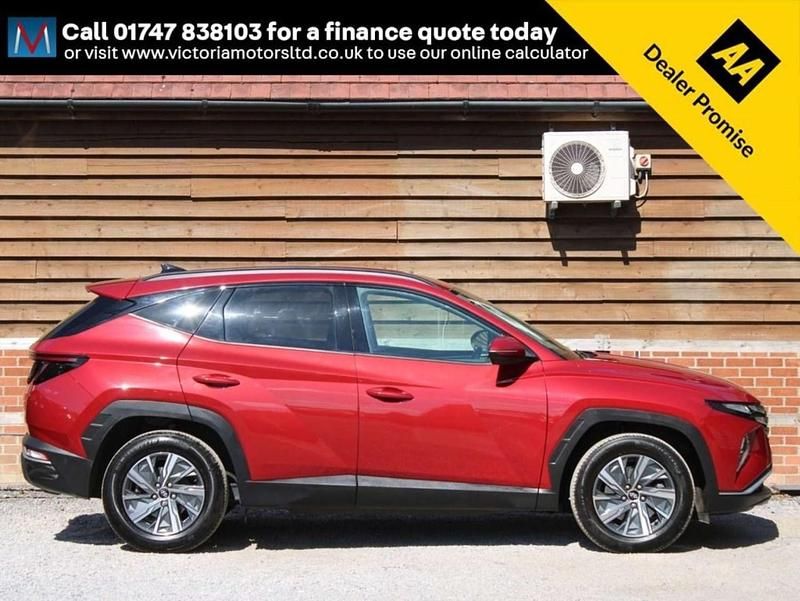 Used Hyundai Tucson SE 2022 Red SUV