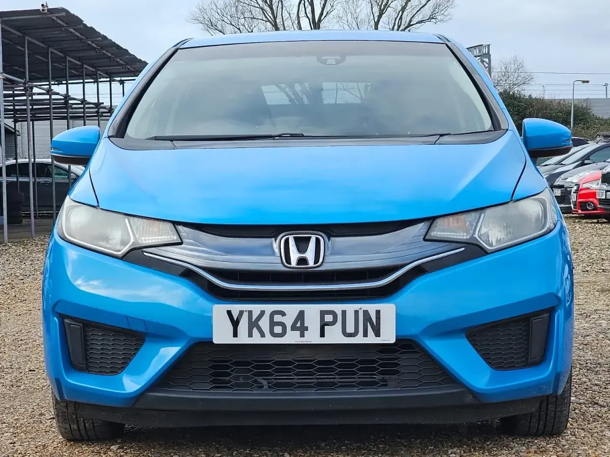 Used Honda Fit 137 HP (100 kW) 2015 Blue Hatchback
