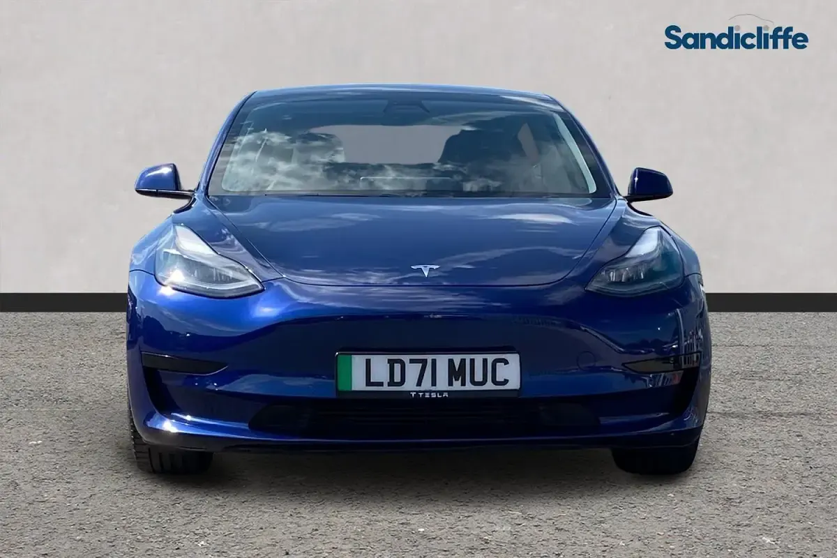 Used Tesla Model 3 RWD 239 kW (325 HP) 2021 Blue Sedan