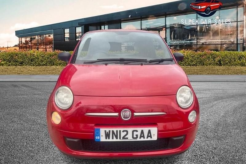 Used Fiat 500 85 HP (62 kW) 2012 Red Hatchback