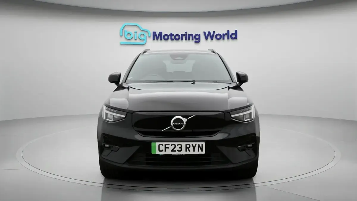 Used Volvo XC40 Plus 169 kW (231 HP) 2022 Black SUV
