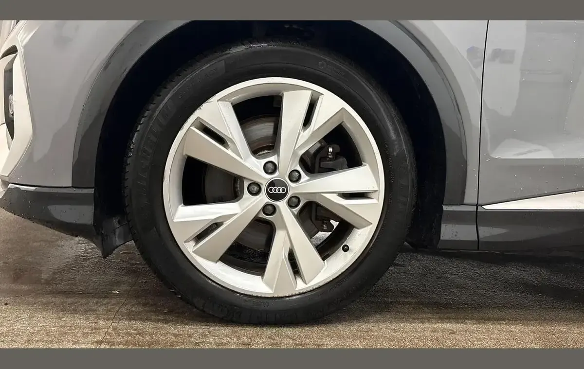 Used Audi Q4 e-tron S-Line 150 kW (204 HP) 2023 Grey SUV