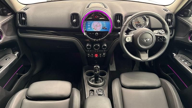 Usado Mini Cooper Countryman Classic 134 CV (98 kW) 2022 Negro SUV