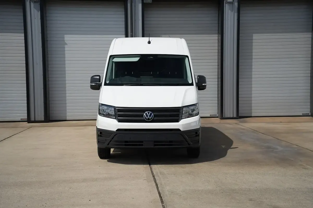 New VW Crafter 140 HP (102 kW) 2026 Van