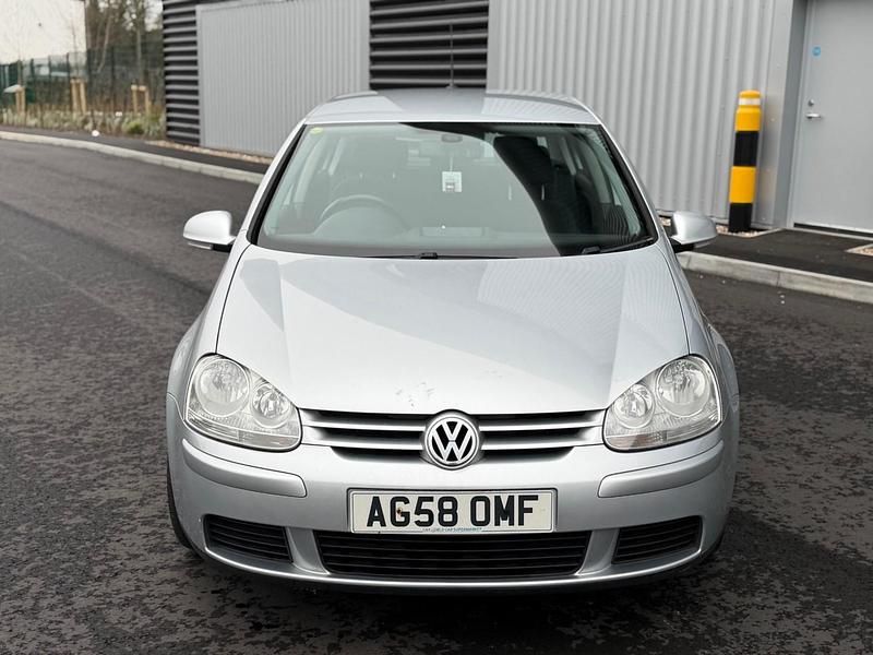 Used VW Golf VI Match 103 HP (75 kW) 2008 Silver Hatchback