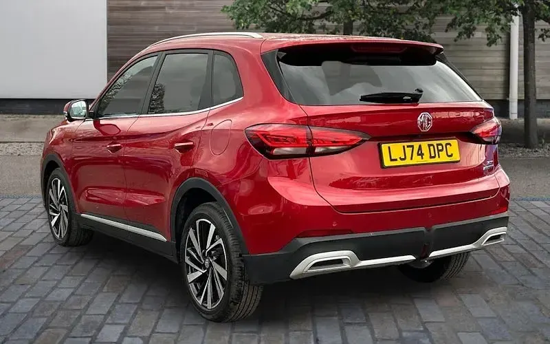 Usado MG ZS Trophy 196 CV (144 kW) 2025 Rojo SUV